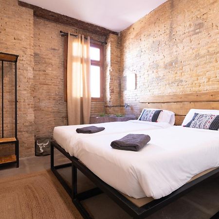Bird House Bed & Breakfast Valensiya Dış mekan fotoğraf
