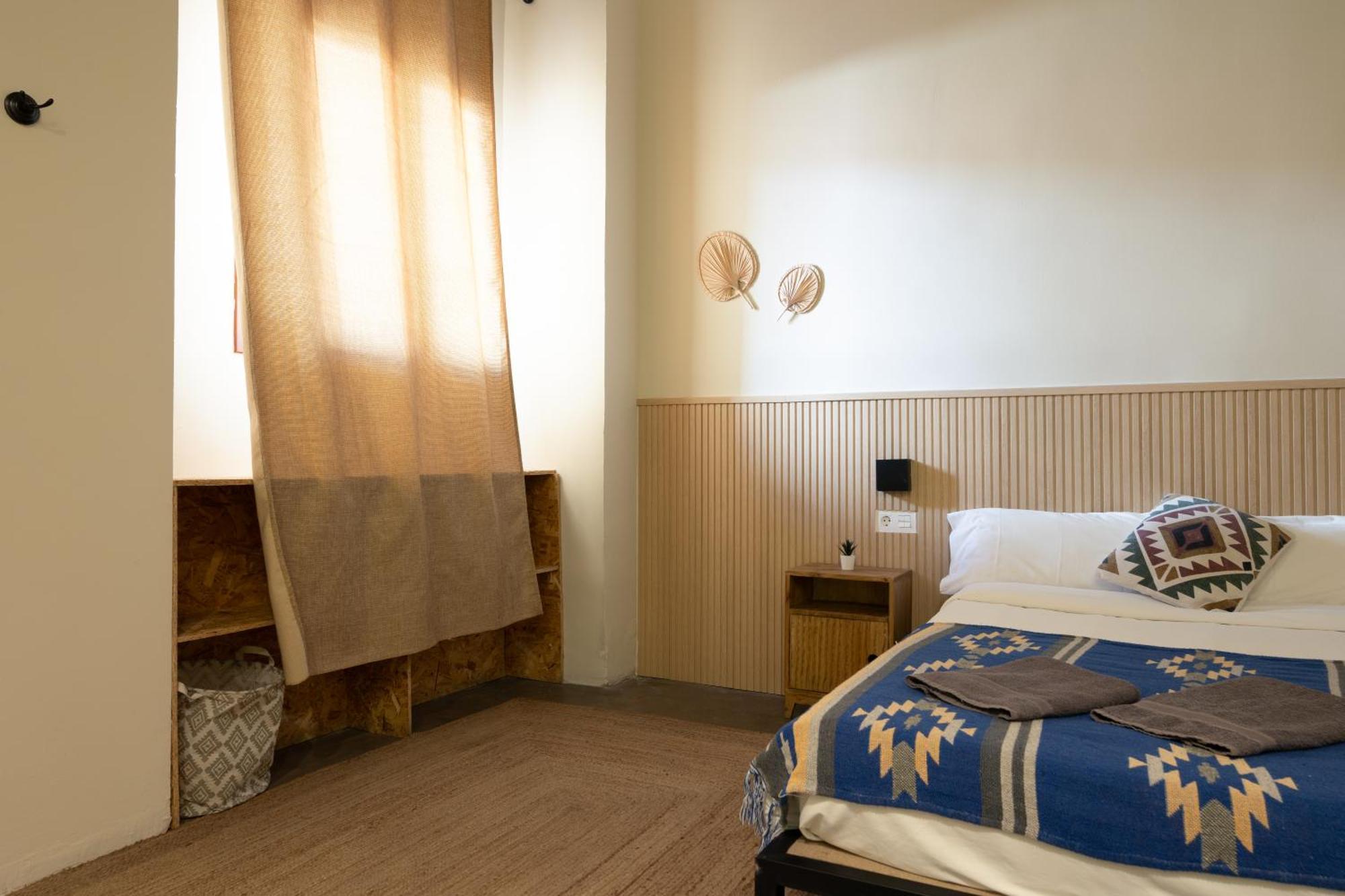 Bird House Bed & Breakfast Valensiya Dış mekan fotoğraf