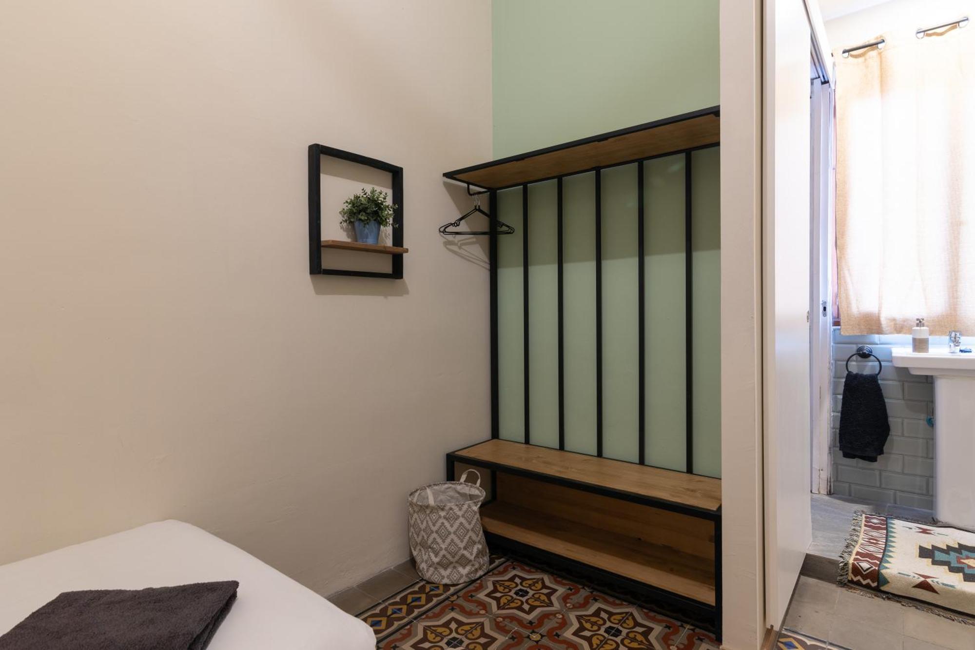 Bird House Bed & Breakfast Valensiya Dış mekan fotoğraf